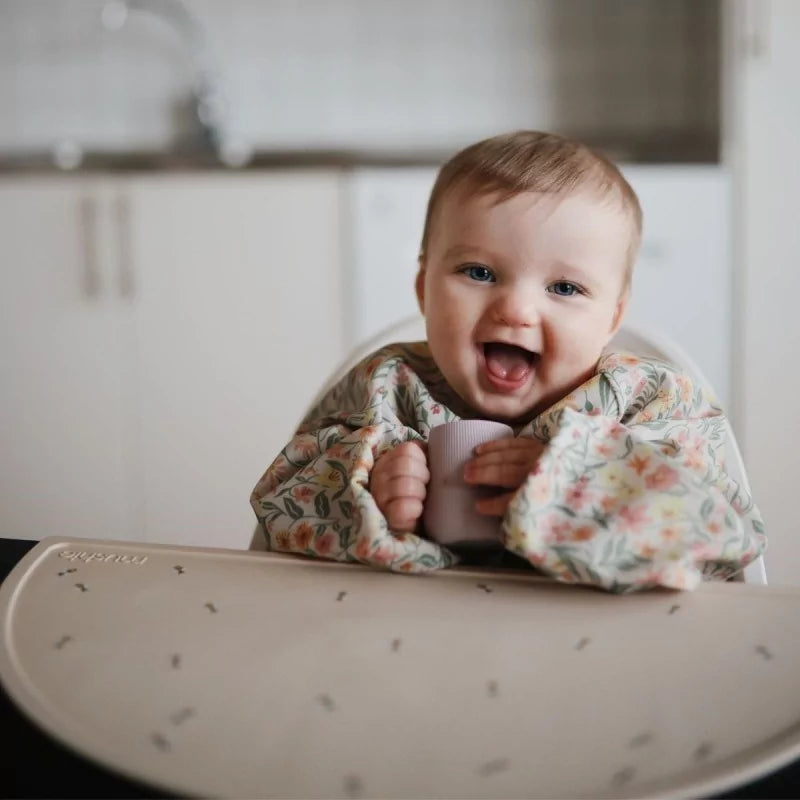 Bavoir tablier fleurs bloom