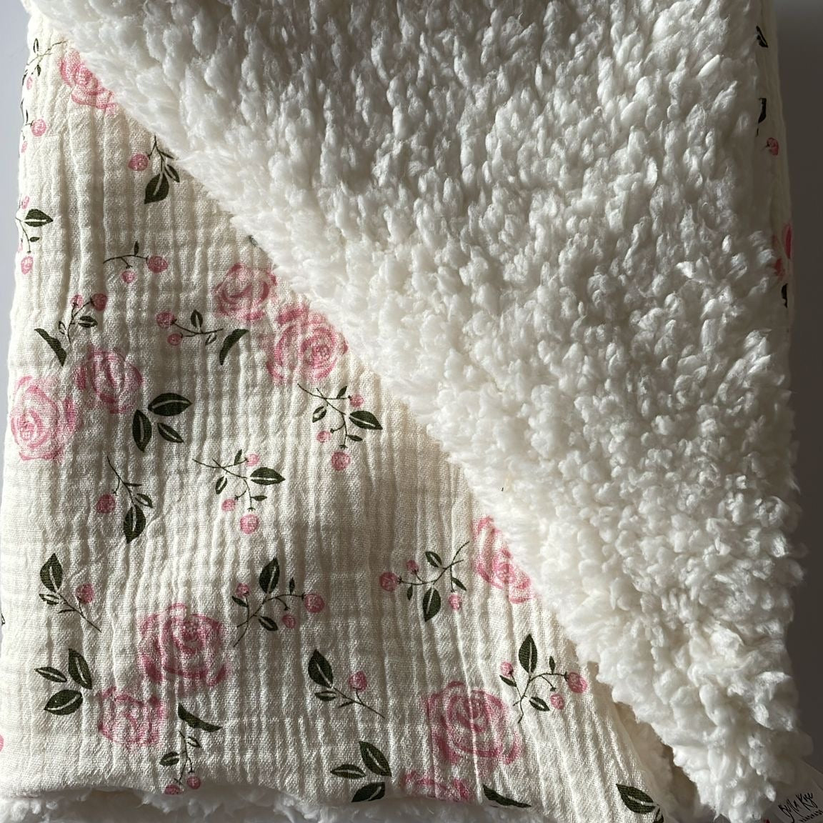 Couverture belle rose pilou