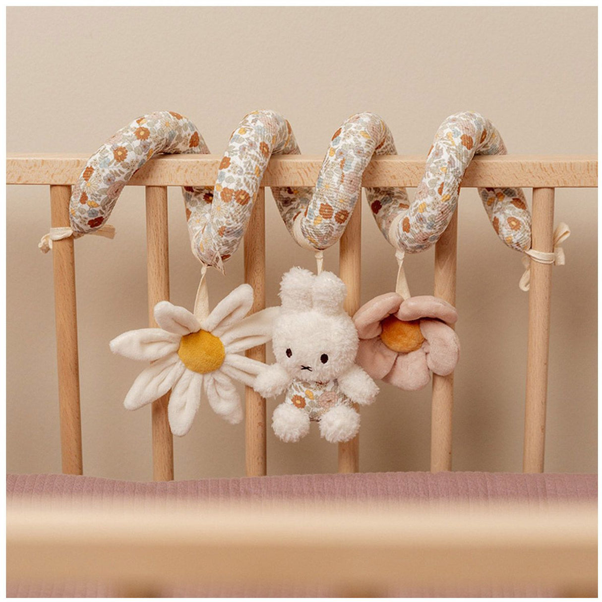 Spirales d'activités Miffy - Vintage Little Flowers