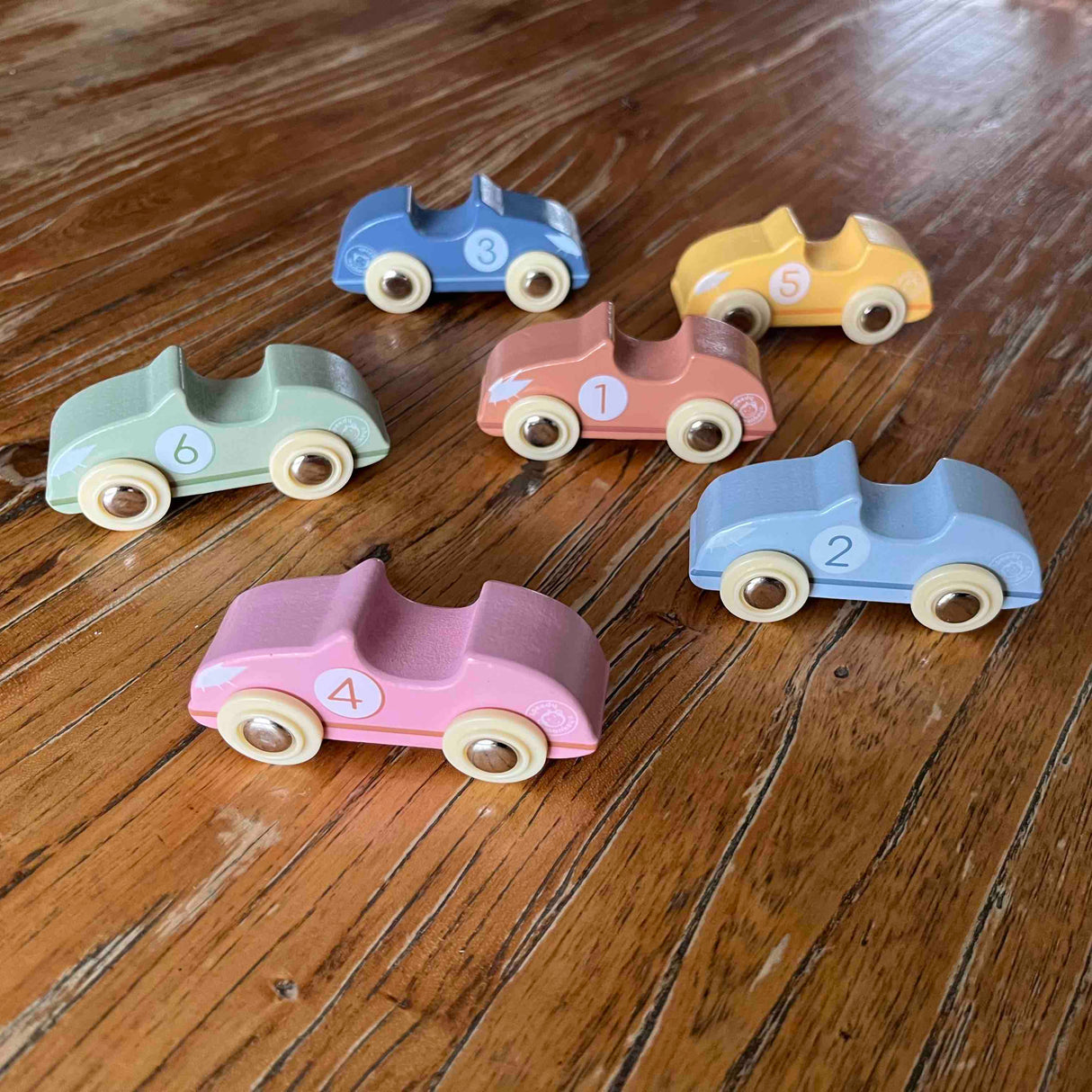 Petite voiture racing car