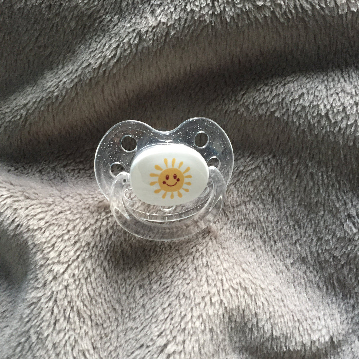 Sucette soleil 6 mois +