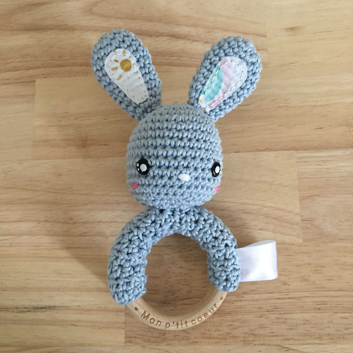 Hochet lapin bleu