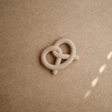 Anneau de dentition bretzel