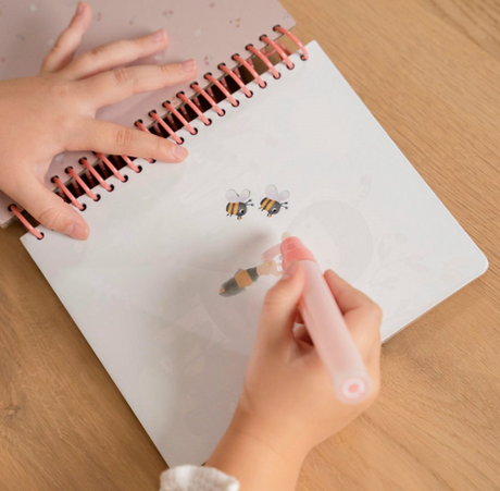 Livre d'eau magique - Rosa & Friends