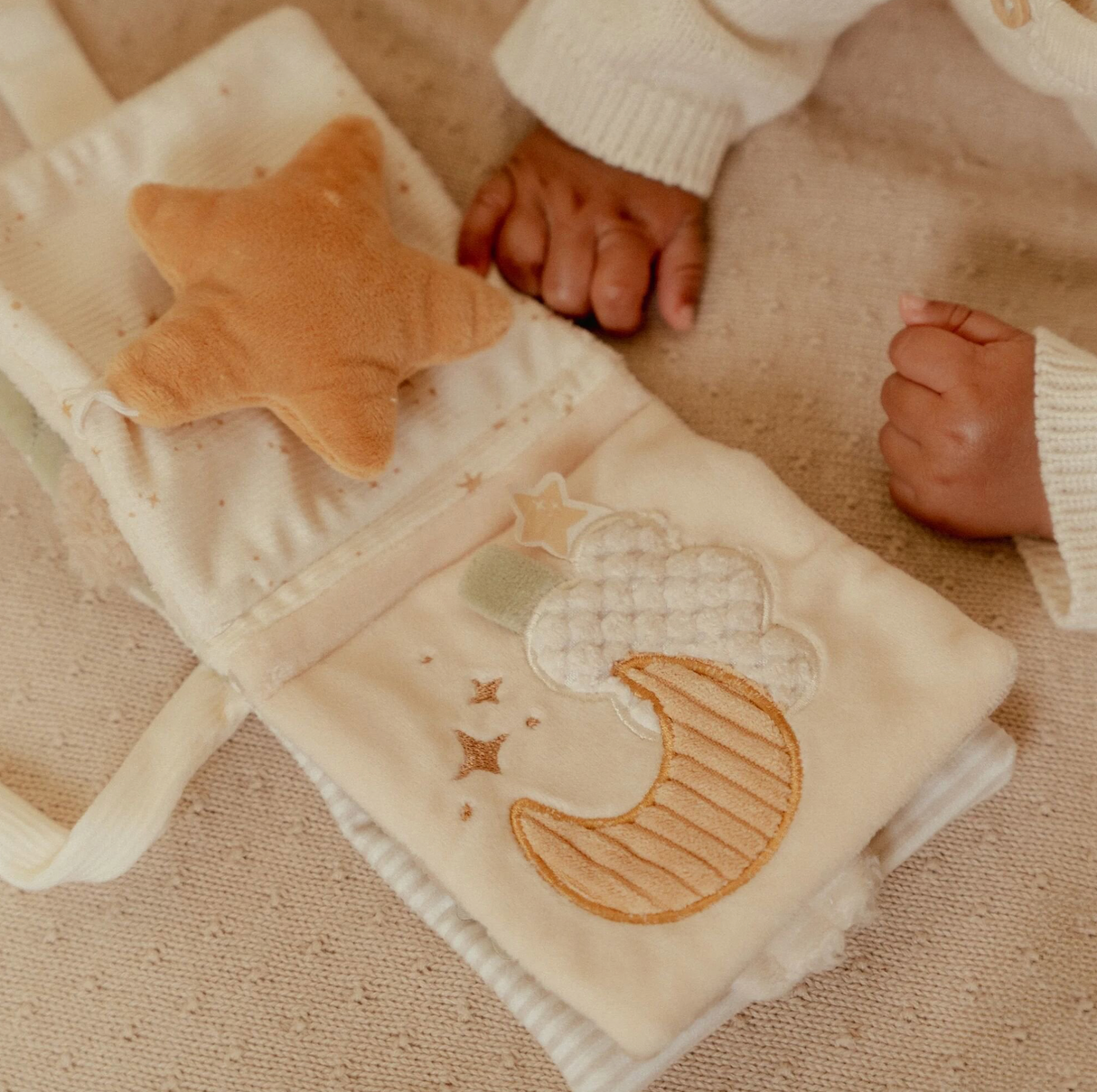 Livret d'éveil tissu - Newborn