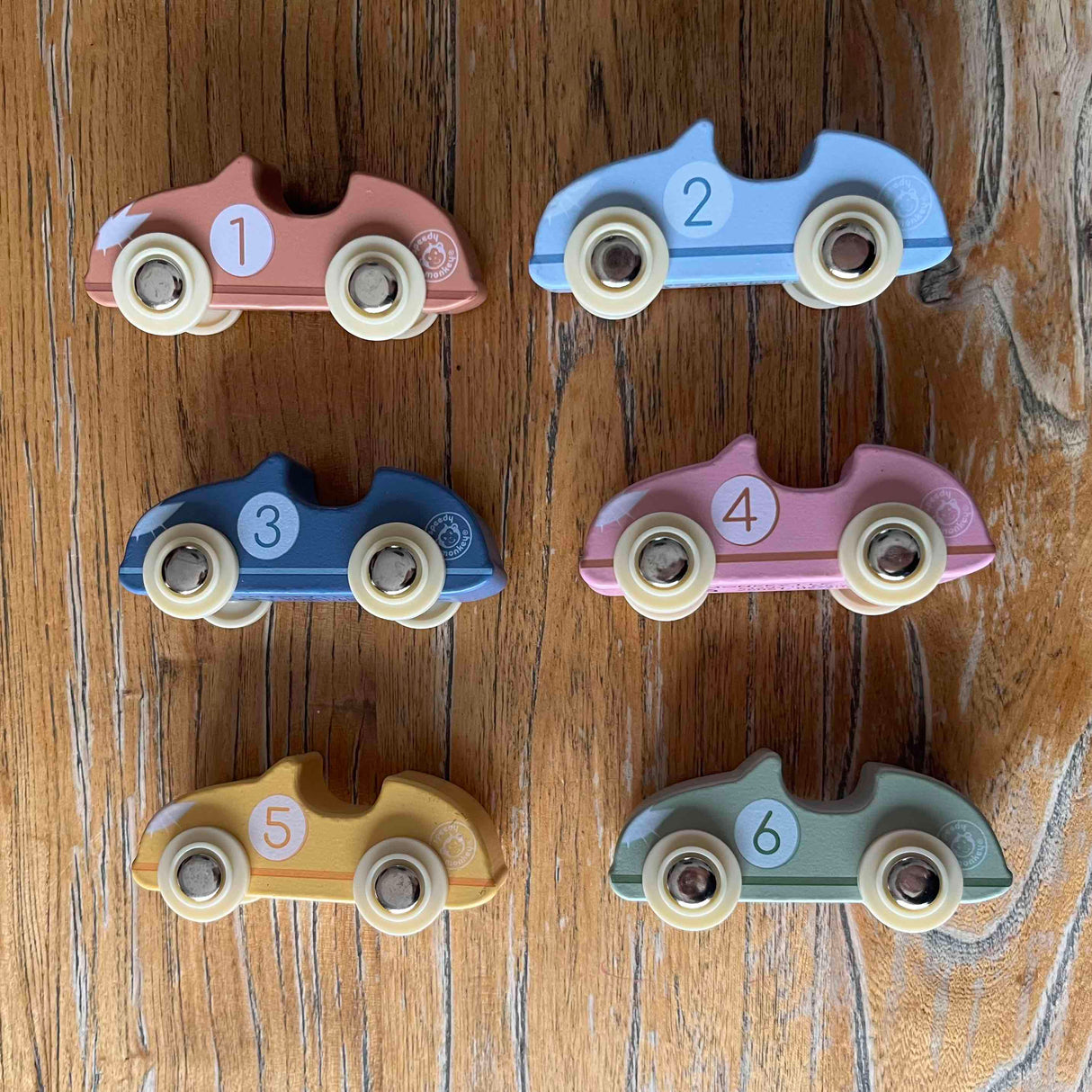 Petite voiture racing car