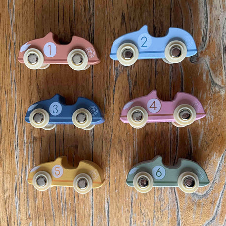 Petite voiture racing car