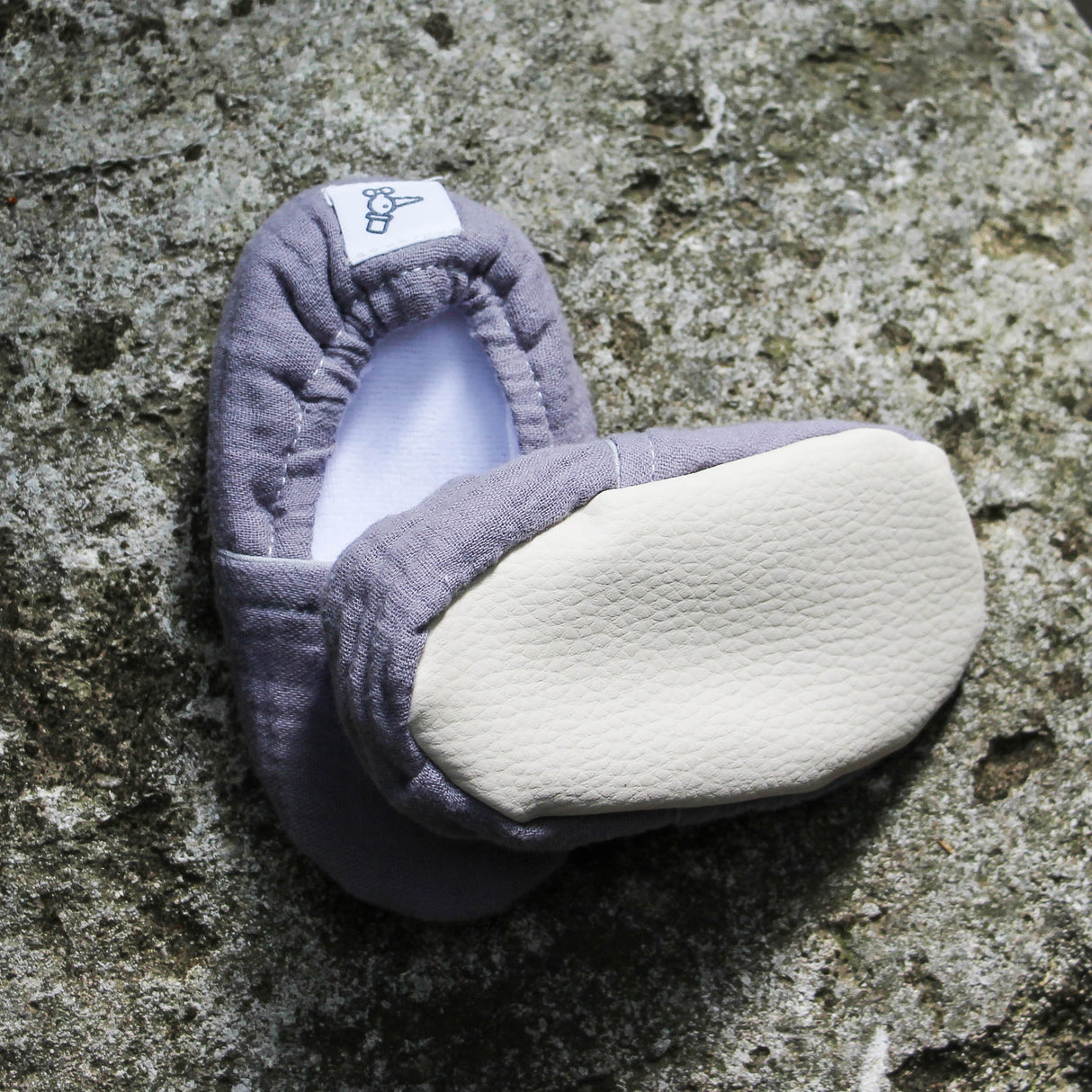 Chaussons bébé Gris