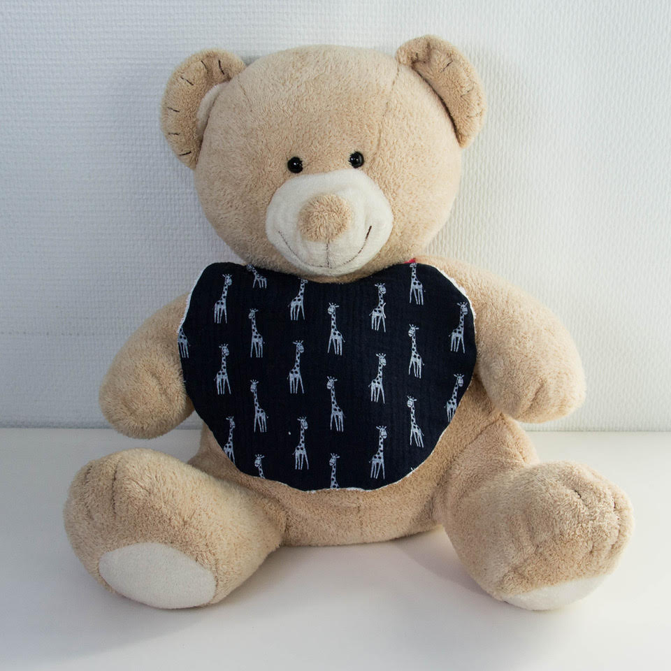 Bavoir girafe bleu marine