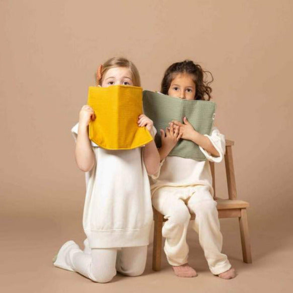 Protège carnet de santé gaze de coton caramel