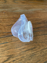 sucette bébé amour